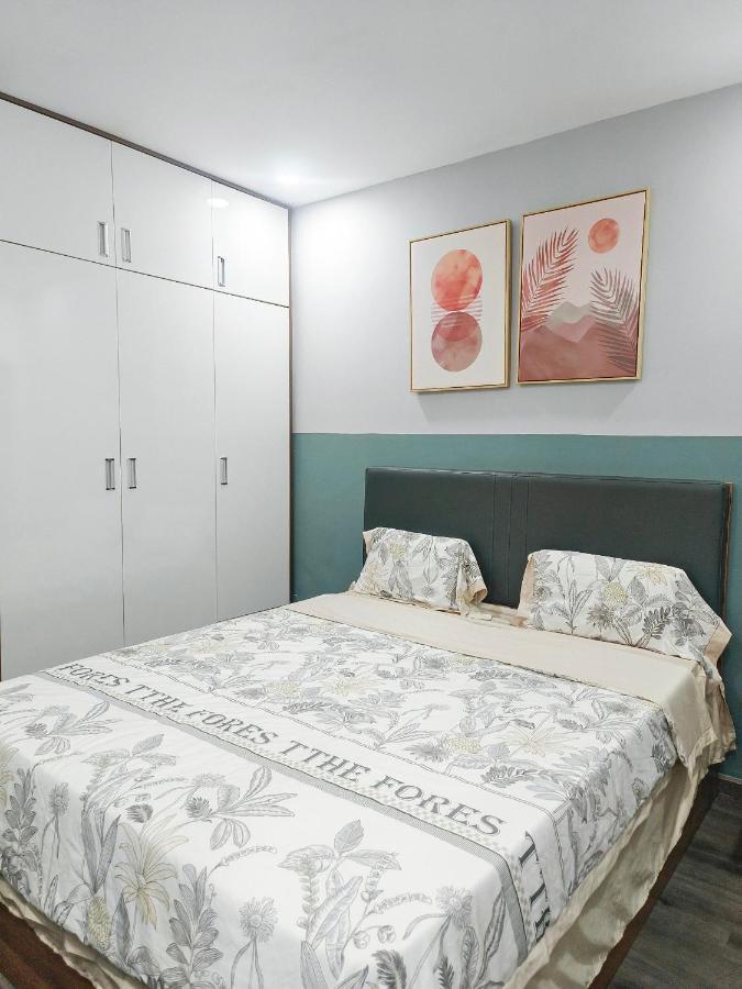 Start House Coliving Walk 5 Minute To The Airport Apartment Хошимин Екстериор снимка